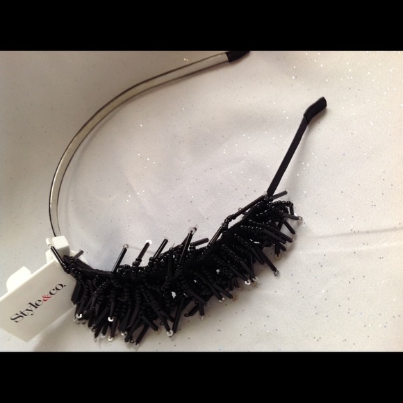 Style&Company Black and Silver Seed Bead Headband - Picture 7 of 8